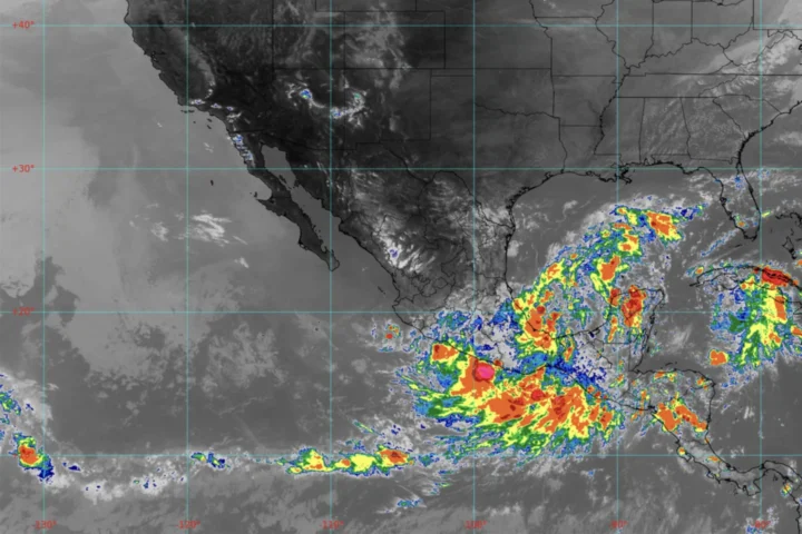 Conagua alerta sobre la llegada de la tormenta tropical Kristy a Oaxaca