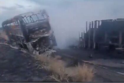 ¡Al menos 22 muertos! Trágico choque entre autobús y tráiler en Autopista Mazatlán-Culiacán