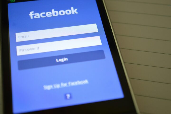 ¡Cuidado! Esta nueva estafa en Facebook podría robarte tus datos