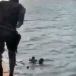 Veracruz: Rescatan a bebé que cayó al mar por fuertes vientos (VIDEO)