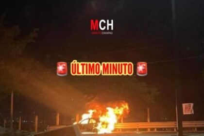 Taxi Incendiado en Tuxtla Gutiérrez Deja una Persona Calcinada