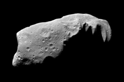 Asteroide con fuerza destructiva de 70 mil bombas atómicas preocupa a científicos