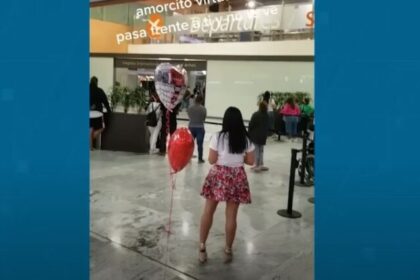 Pareja se encuentra por primera vez y no se reconocen (VIDEO)