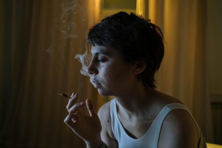 La nicotina del tabaco es más adictiva que la cocaína y la heroína, advierte UNAM