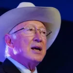 Ken Salazar celebra las capturas de 'El Mayo' y Joaquín Guzmán López, y confirma que Ovidio Guzmán sigue bajo custodia en EE.UU.