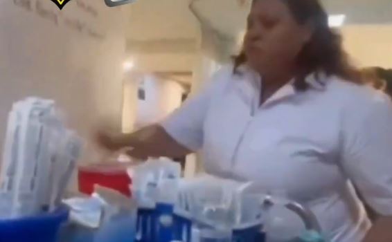 Chihuahua: Viralizan video de enfermera del IMSS 66 agrediendo a compañeros con jeringas usadas