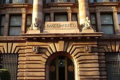 Banxico alerta sobre persistencia de la inflación en el sector servicios