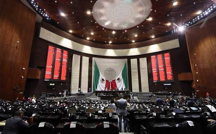 Estas son las 4 propuestas para reducir la jornada laboral a 40 horas semanales que podrían aplicarse antes de 2025