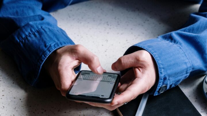 Cuidado con videollamadas de desconocidos en WhatsApp, podrían robar tus datos