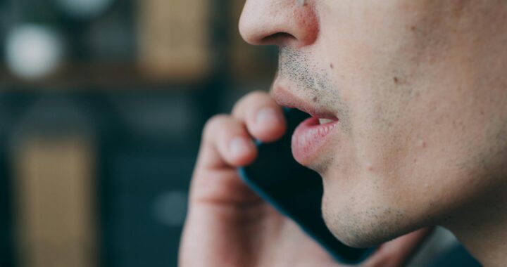 Estafas con voz clonada: cómo detectarlas y protegerte del fraude con inteligencia artificial